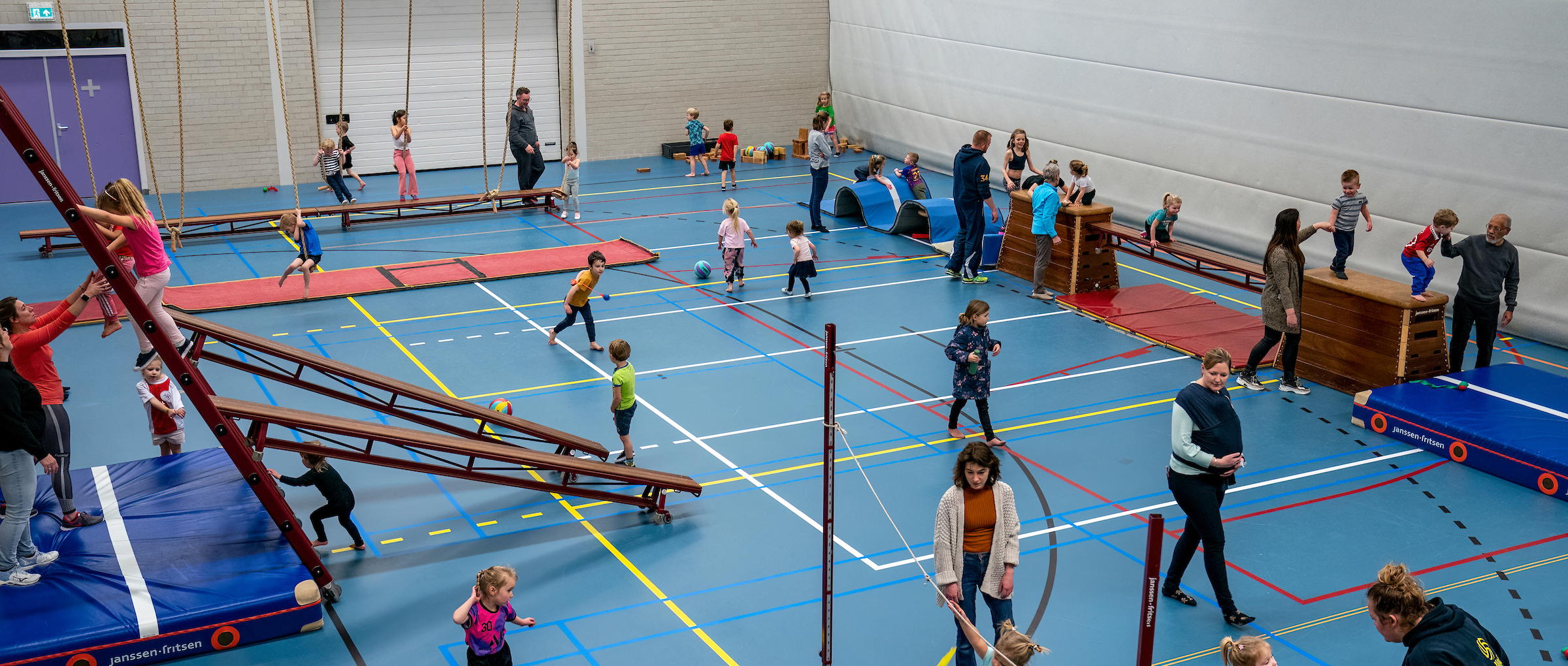 020230208 Volley RH2075800