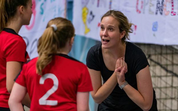 Word professional en versterk het volleybal!