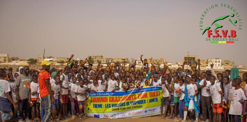 World2Win zet volleybal in Senegal op de kaart