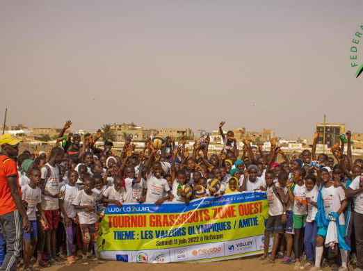 World2Win zet volleybal in Senegal op de kaart