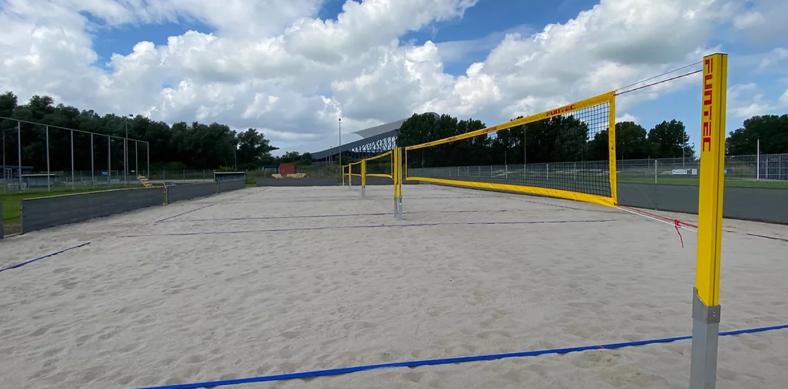 Beachsport Nederland helpt met vragen en aanleg