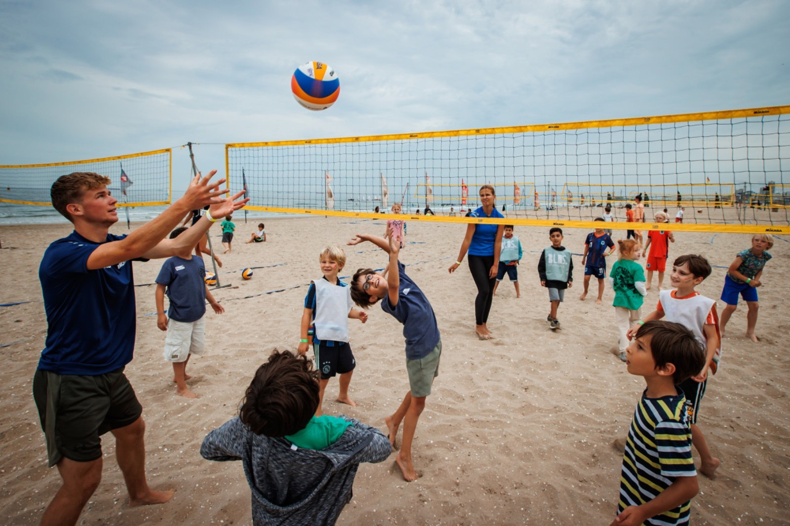 Nieuwe reeks beachvolleybal trainersworkshops door het hele land