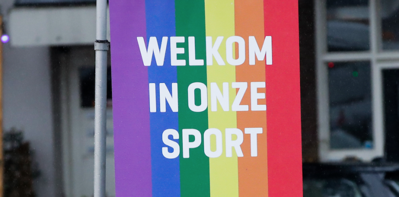 Hang je (digitale) vlag uit voor Coming Out Day