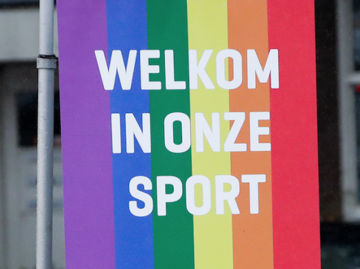 Hang je (digitale) vlag uit voor Coming Out Day