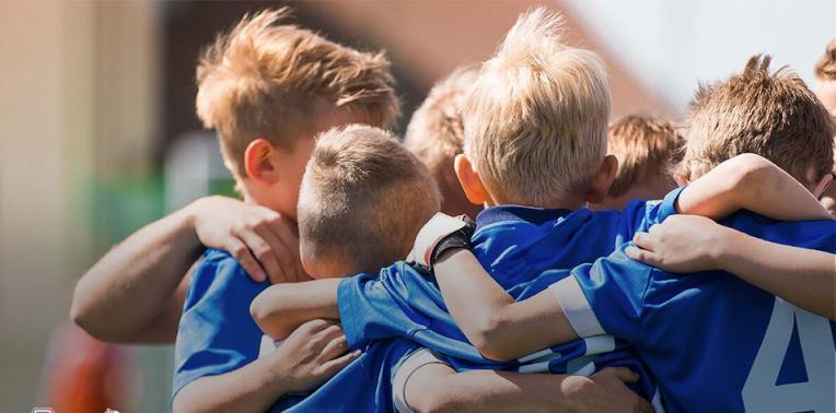 Sportclubs en bonden helpen voedselbank in april