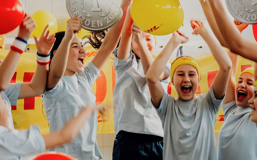 Vier het kampioensfeest met de DHL Kampioensbox