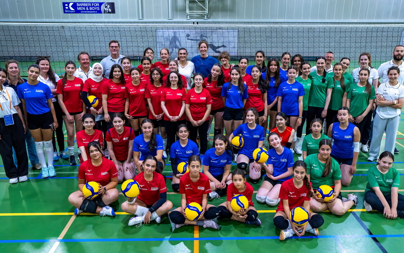 Volleybalproject met Turkse meisjes in spotlights bij Nations League in Apeldoorn
