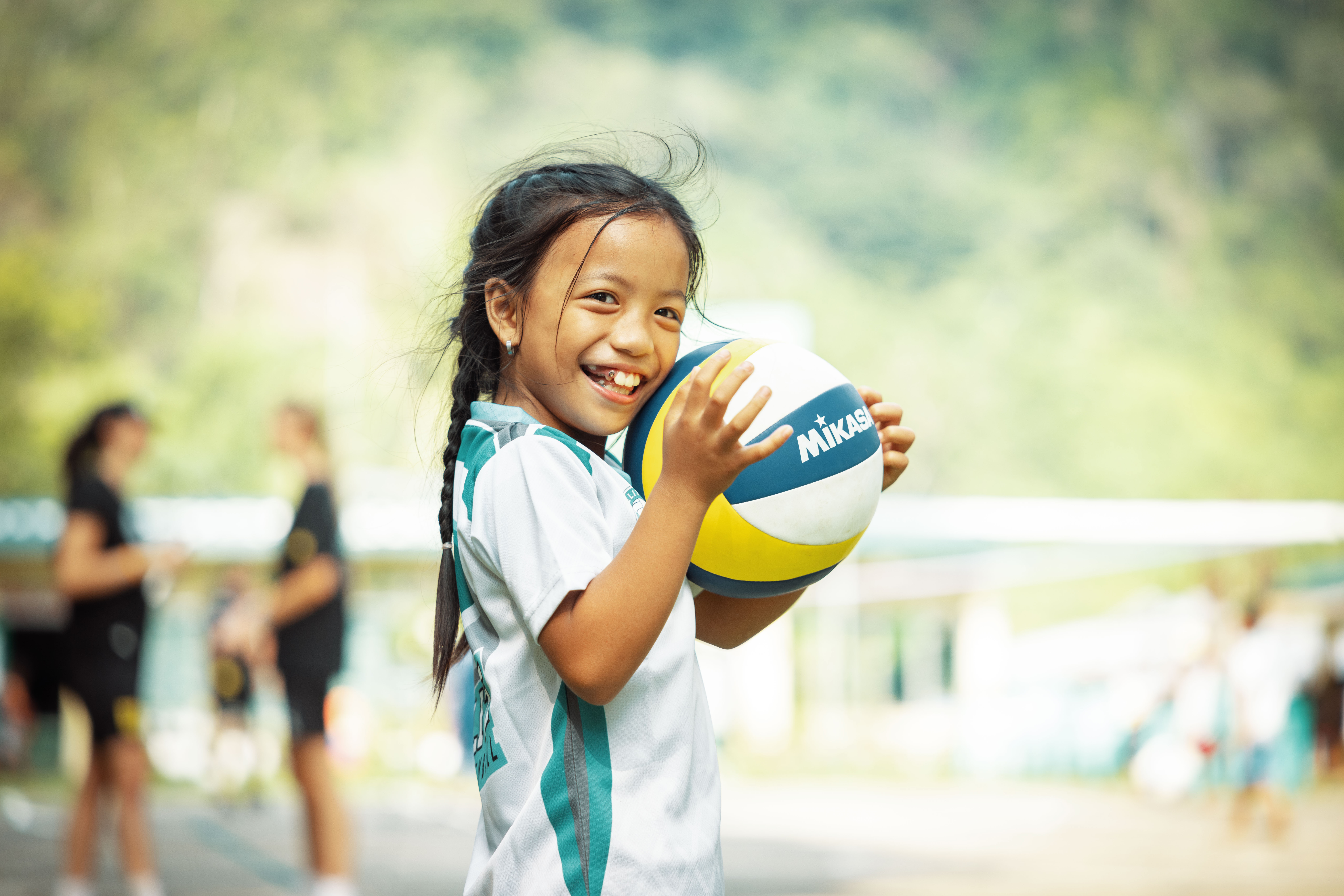Laat volleybal wereldwijd groeien - Let’s Keep the Ball Flying
