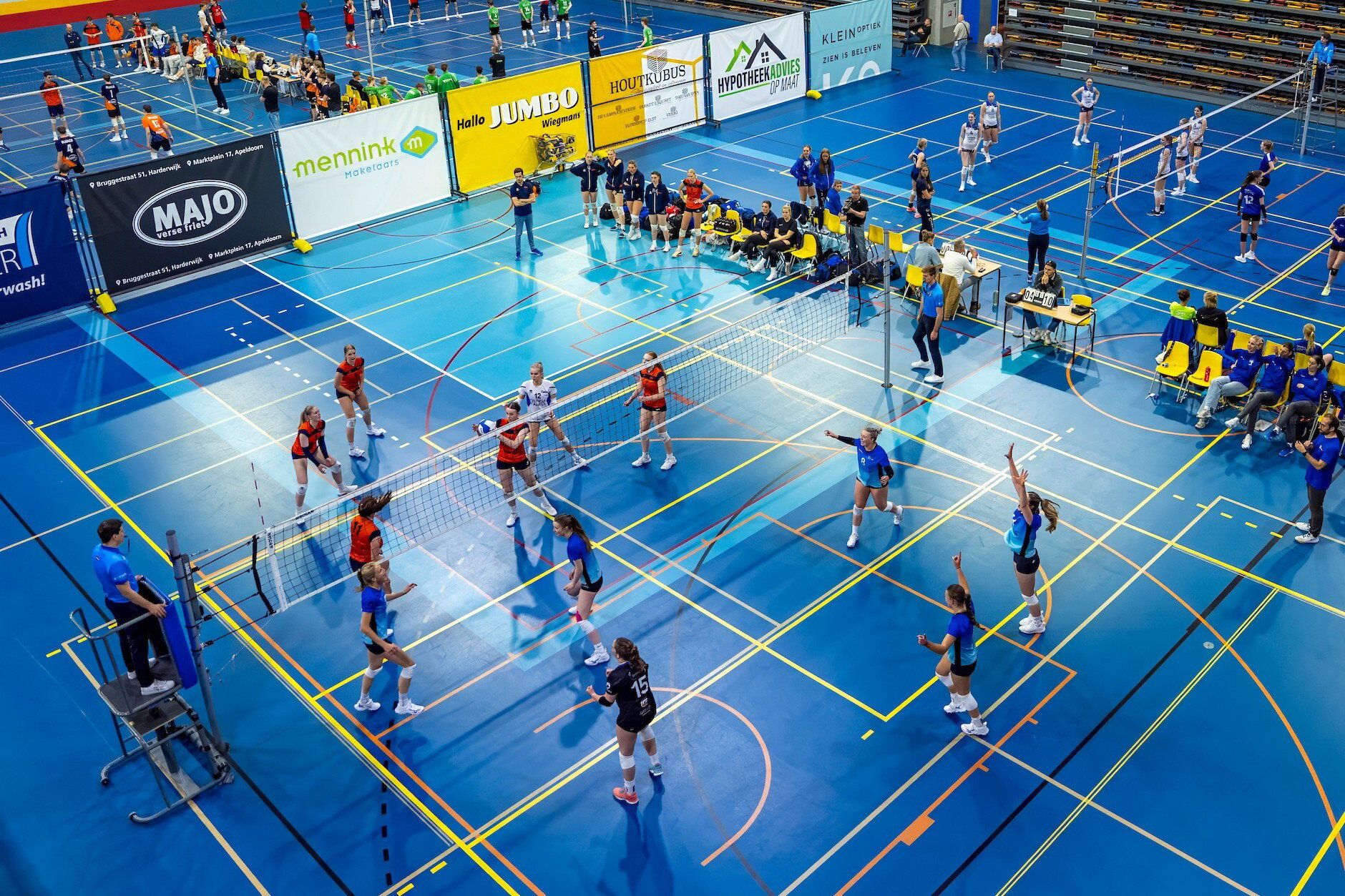 Waarom bestaan niet alle poules in de 1e klasse en lager uit 10 teams?