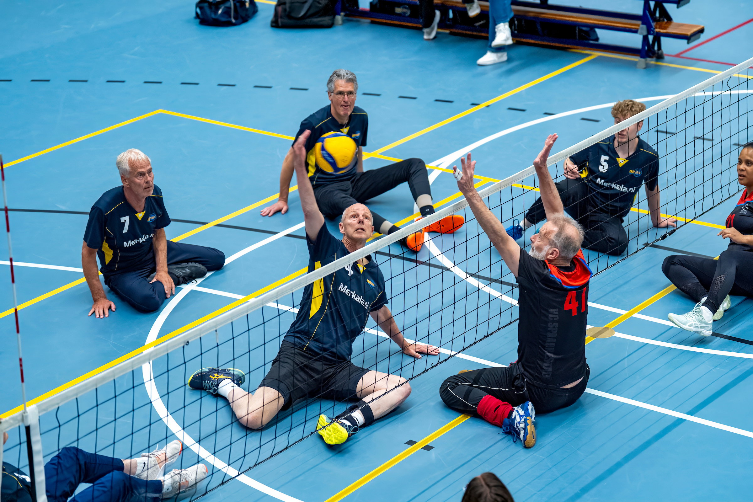 Zitvolleybal: blijf in beweging, ook bij blessures