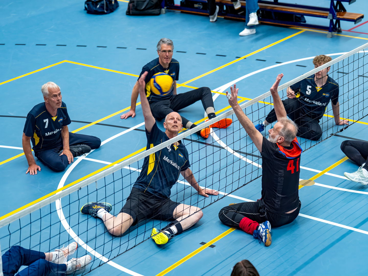 Zitvolleybal: blijf in beweging, ook bij blessures