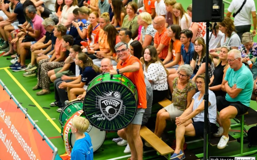 De strijd om Club van het Jaar 2026 gaat tussen WIK Bovensmilde, Harambee en Trivos