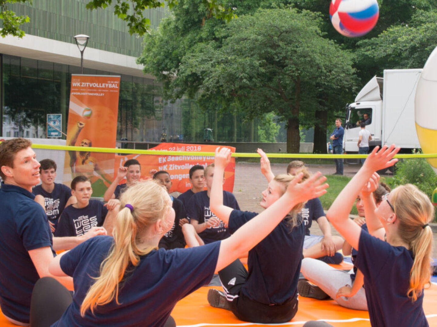 Mobiel zitvolleybalveld