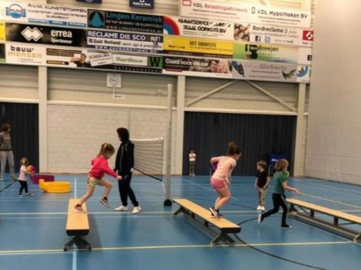 Internationale samenwerking jeugd- en G-volleybal