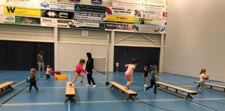 Internationale samenwerking jeugd- en G-volleybal