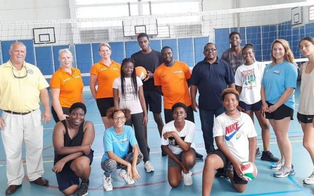 Nevobo ondersteunt volleybal op de Cariben