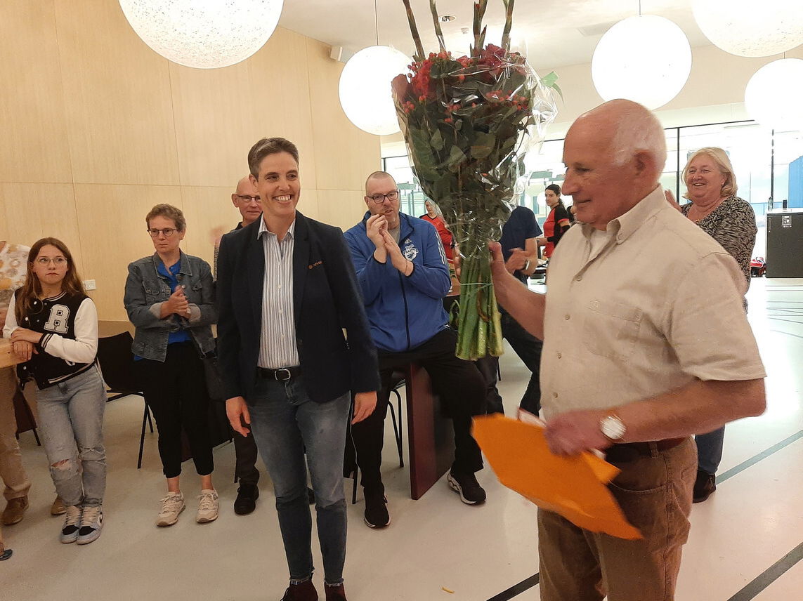 Na 56 jaar fluit Sjaak Kommers zijn laatste wedstrijd