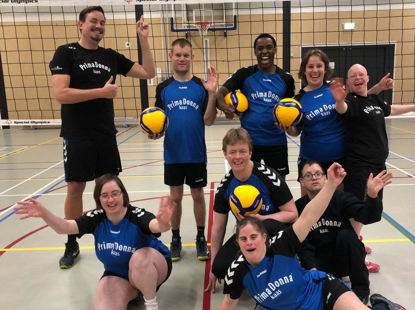Eerste Nederlands toernooi Unified Volleybal groot succes