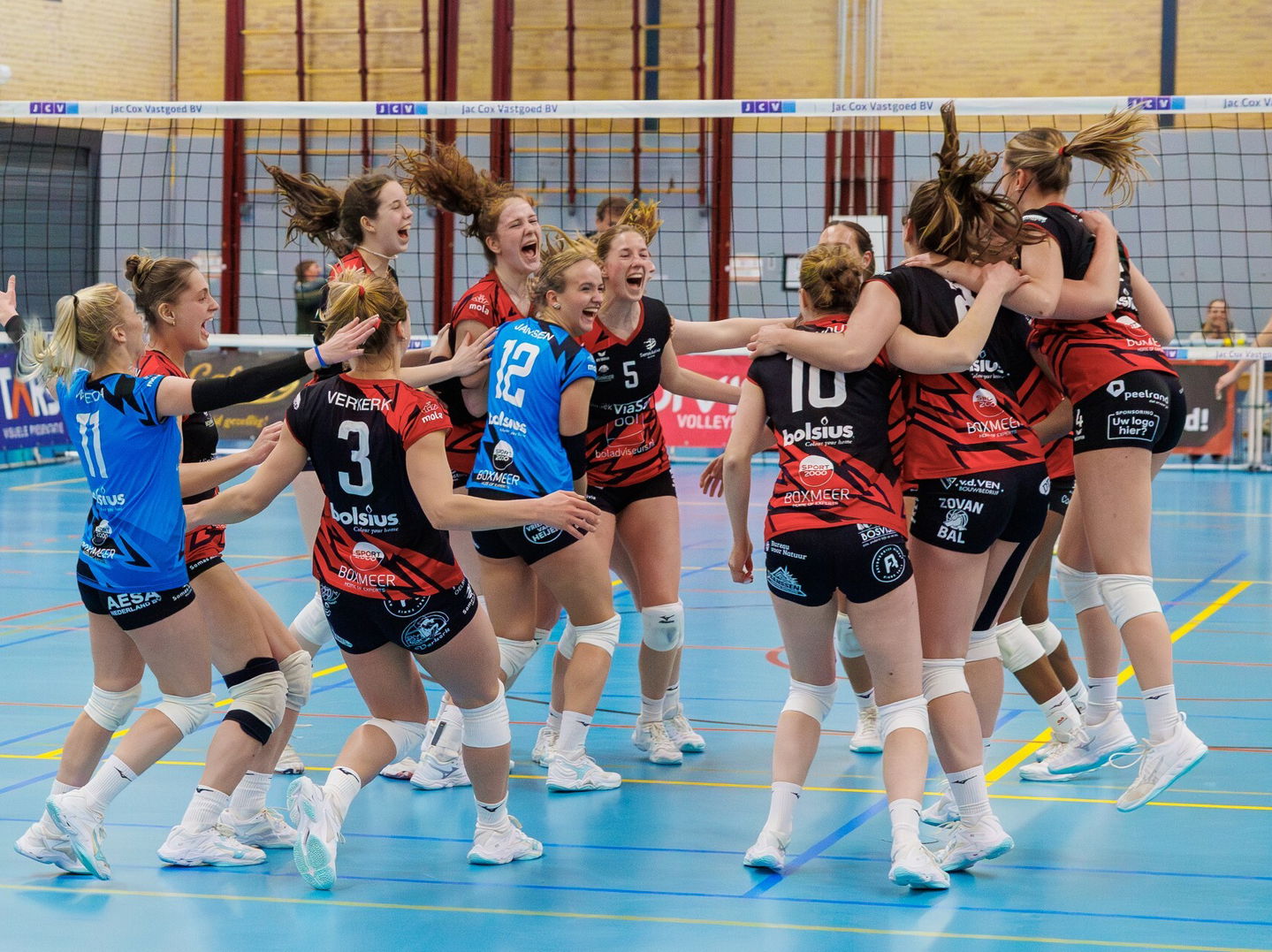 Eredivisie mannen en vrouwen in 2026/2027 door met dezelfde teams